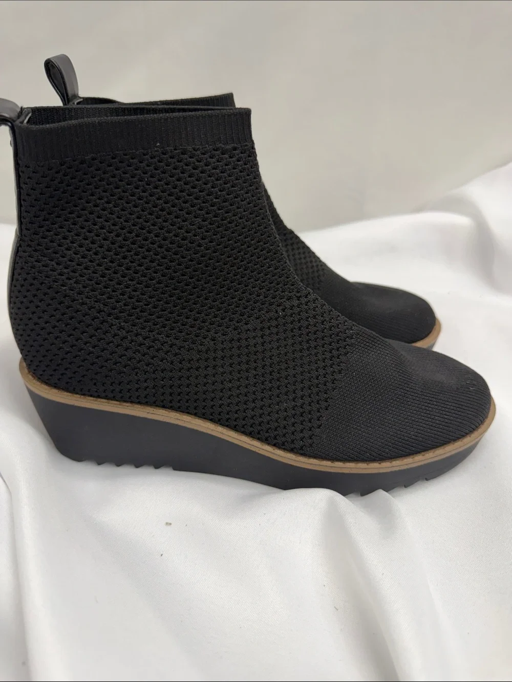 Bandolino Black Knit Wedge Chelsea Ankle Boots with Tan Trim